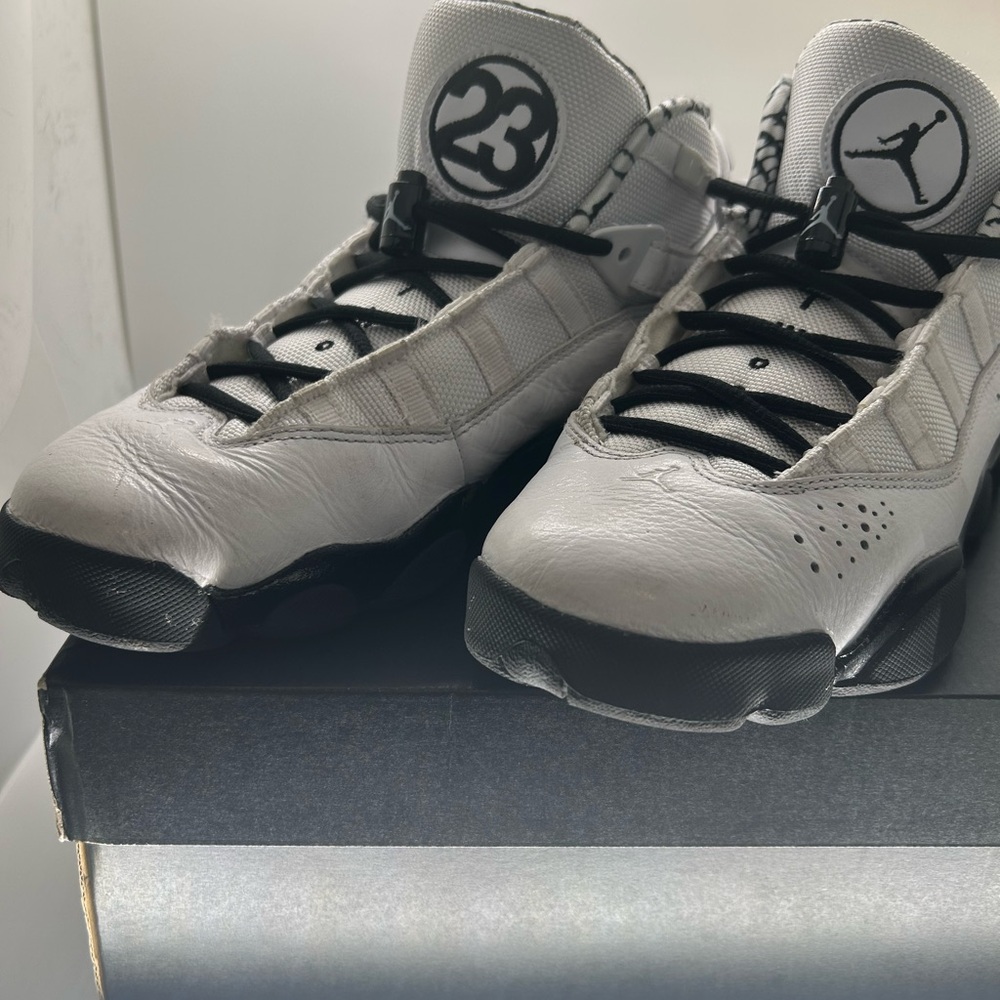 Jordan 6 Rings 7Y White and Black  Metalic Gold Sneakers